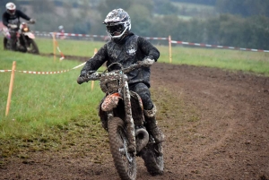 Montfaucon-en-Velay : un bain de boue pour 224 pilotes de motos et quads