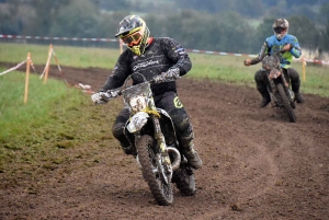 Montfaucon-en-Velay : un bain de boue pour 224 pilotes de motos et quads