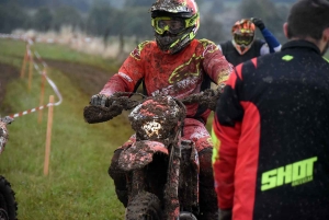 Montfaucon-en-Velay : un bain de boue pour 224 pilotes de motos et quads