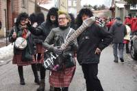 Saint-Didier-en-Velay : des confettis et quelques gouttes de pluie pour le 51e Carnaval (photos et vidéo)