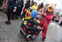 Saint-Didier-en-Velay : des confettis et quelques gouttes de pluie pour le 51e Carnaval (photos et vidéo)