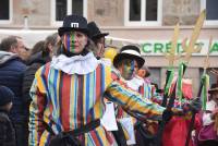 Saint-Didier-en-Velay : des confettis et quelques gouttes de pluie pour le 51e Carnaval (photos et vidéo)