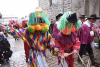 Saint-Didier-en-Velay : des confettis et quelques gouttes de pluie pour le 51e Carnaval (photos et vidéo)