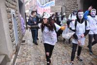 Saint-Didier-en-Velay : des confettis et quelques gouttes de pluie pour le 51e Carnaval (photos et vidéo)