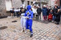 Saint-Didier-en-Velay : des confettis et quelques gouttes de pluie pour le 51e Carnaval (photos et vidéo)