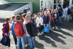 Fin du cycle natation pour les écoliers de Grazac