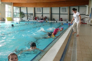 Fin du cycle natation pour les écoliers de Grazac