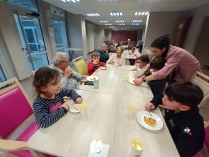 Beauzac : les bambins de l&#039;école privée rendent visite aux personnes âgées