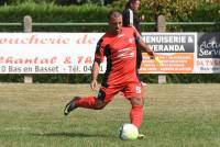 Foot : Bas-en-Basset monte en puissance