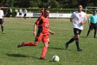 Foot : Bas-en-Basset monte en puissance