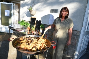 Magali Vachon proposait une paella pour prolonger le plaisir