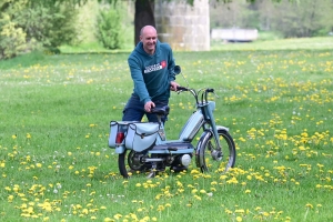 21 mobylettes en road-trip dimanche à Bas-en-Basset