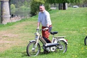 21 mobylettes en road-trip dimanche à Bas-en-Basset