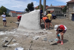 Saint-Maurice-de-Lignon : dix jeunes ont travaillé au &quot;Bouchet&quot;