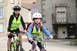 Sainte-Sigolène : les CM2 de l&#039;école Germaine-Tillion en immersion en vélo dans les rues