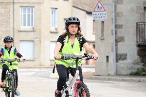 Sainte-Sigolène : les CM2 de l&#039;école Germaine-Tillion en immersion en vélo dans les rues