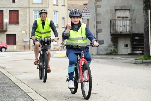 Sainte-Sigolène : les CM2 de l&#039;école Germaine-Tillion en immersion en vélo dans les rues