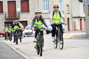 Sainte-Sigolène : les CM2 de l&#039;école Germaine-Tillion en immersion en vélo dans les rues