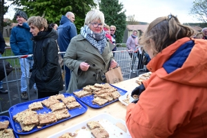 Saint-Bonnet-le-Froid : 1000 parts découpées sur la tarte XXL à la châtaigne