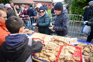 Saint-Bonnet-le-Froid : 1000 parts découpées sur la tarte XXL à la châtaigne