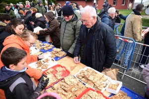 Saint-Bonnet-le-Froid : 1000 parts découpées sur la tarte XXL à la châtaigne