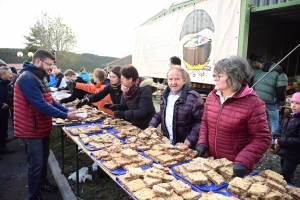 Saint-Bonnet-le-Froid : 1000 parts découpées sur la tarte XXL à la châtaigne