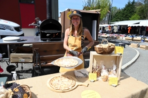 Montfaucon-en-Velay : une Foire des râteaux au beau fixe