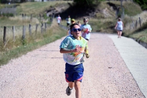 Lantriac : 200 participants pour la première course des couleurs