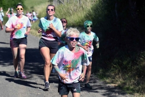 Lantriac : 200 participants pour la première course des couleurs