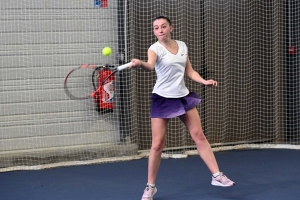 Tennis : Agathe Goyo et Mathéo Rouchouse vainqueurs du tournoi interne à Monistrol