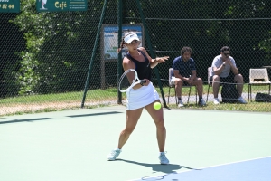 Tennis : encore raté pour Aravane Rezaï à Tence, Salas et Bouquier vainqueurs