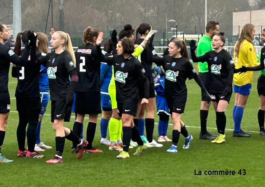 Les Filles Du Puy Foot Se Qualifient Pour Les 8e De Finale De La Coupe