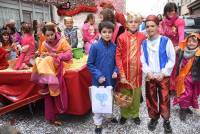 Yssingeaux : la foule pour accompagner le cortège du Carnaval (photos et vidéo)