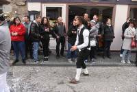 Yssingeaux : la foule pour accompagner le cortège du Carnaval (photos et vidéo)