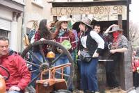 Yssingeaux : la foule pour accompagner le cortège du Carnaval (photos et vidéo)