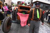 Yssingeaux : la foule pour accompagner le cortège du Carnaval (photos et vidéo)