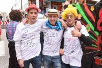 Yssingeaux : la foule pour accompagner le cortège du Carnaval (photos et vidéo)