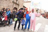 Yssingeaux : la foule pour accompagner le cortège du Carnaval (photos et vidéo)