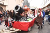 Yssingeaux : la foule pour accompagner le cortège du Carnaval (photos et vidéo)