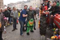 Yssingeaux : la foule pour accompagner le cortège du Carnaval (photos et vidéo)