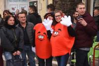 Yssingeaux : la foule pour accompagner le cortège du Carnaval (photos et vidéo)