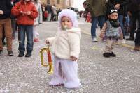 Yssingeaux : la foule pour accompagner le cortège du Carnaval (photos et vidéo)