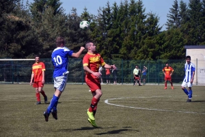 Foot : les Villettes (normalement) promus en District 1