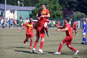 Foot : les Villettes (normalement) promus en District 1