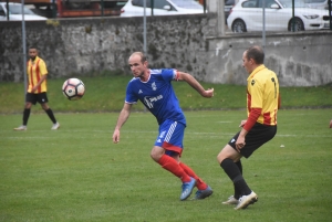 Foot : Dunières perd deux points à domicile contre Nord Vignoble