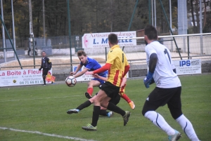 Foot : Dunières perd deux points à domicile contre Nord Vignoble