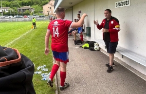 Dunières : pour le dernier match, le président Richard Leydier a joué en équipe première