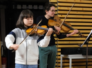 Dunières : un curieux voyageur et musicien à la médiathèque