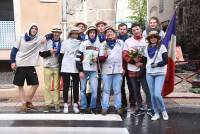 Beauzac : les classards ont vendu le muguet et chanté le Mai