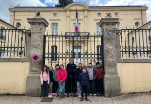 Montfaucon-en-Velay : après le Sénat, les enfants du conseil municipal à la sous-préfecture